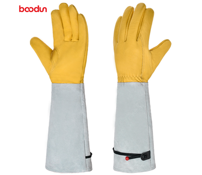 Waterproof Gardening Gloves for Women, Thorn Resistant Pair