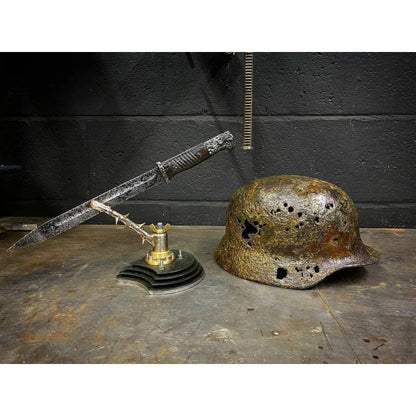 Unique Resin Desk Lamp with Helmet Design