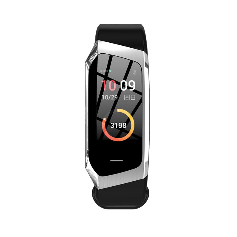 Accurate Fitness Smartwatch with Heart Rate Tracker