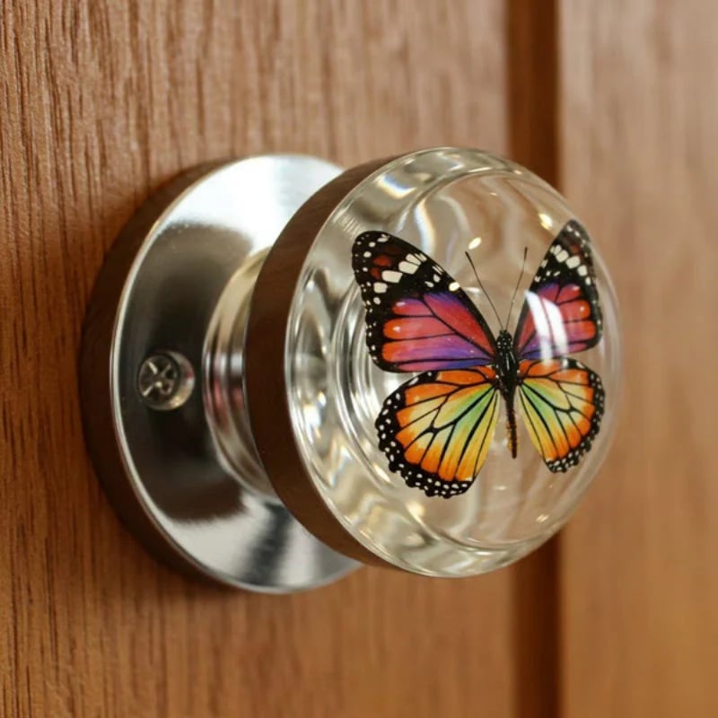 Stylish Door Knobs with Soft Glow
