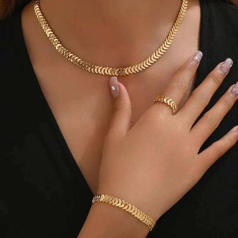Elegant Sea Shell Jewelry Set - Halri