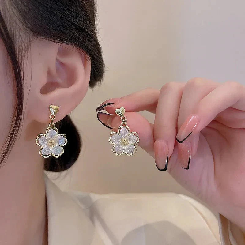 Beautiful Gold Flower Drop Earrings - Halri