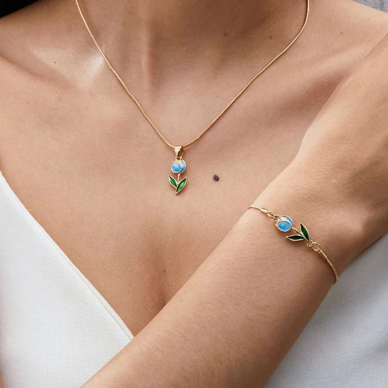 Delicate Flower Tulip Jewelry Set