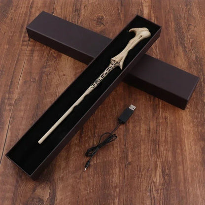Glowing Fire Wand with Flame Effect - Halri