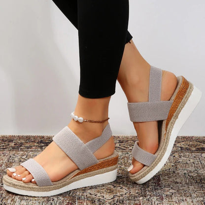Relaxing Flat Summer Sandals