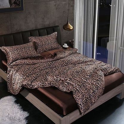 Soft Luxe Bedding Set with Pillowcases and Fitted Sheet