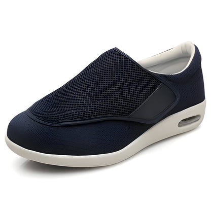 Comfortable Extra Wide Men's Shoes for Sensitive Feet
