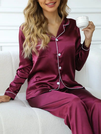 Soft Comfortable Sleepwear Set For Ladies