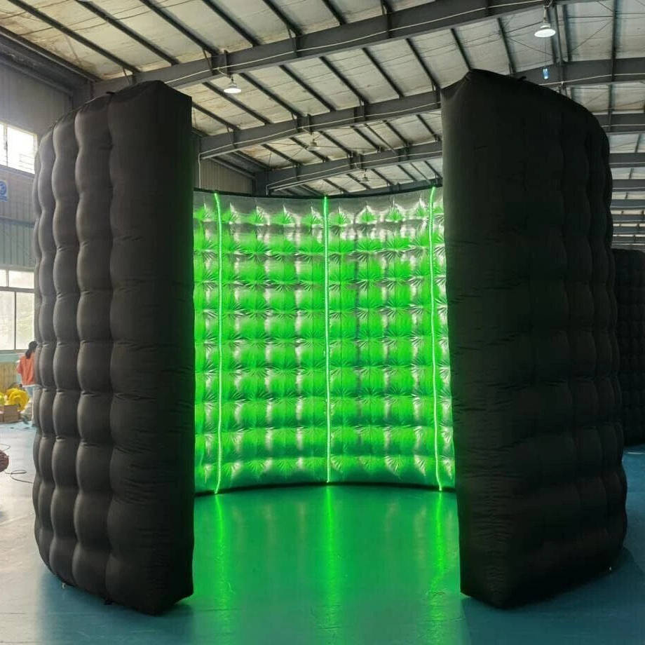 Interactive Panoramic Photo Booth