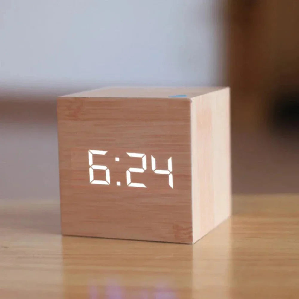 Small Digital Alarm Clock with Dimmable Light