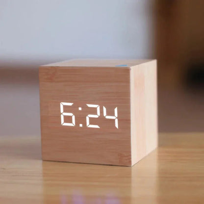 Small Digital Alarm Clock with Dimmable Light