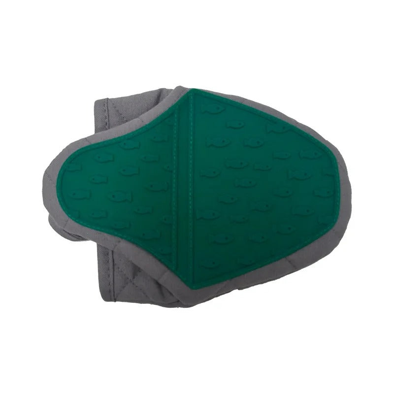 Fun Fish Shaped Oven Mitt Set