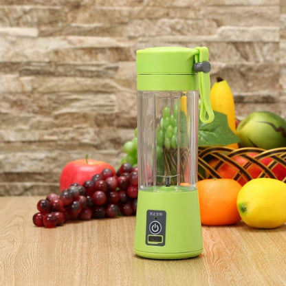 Compact USB Electric Juicer