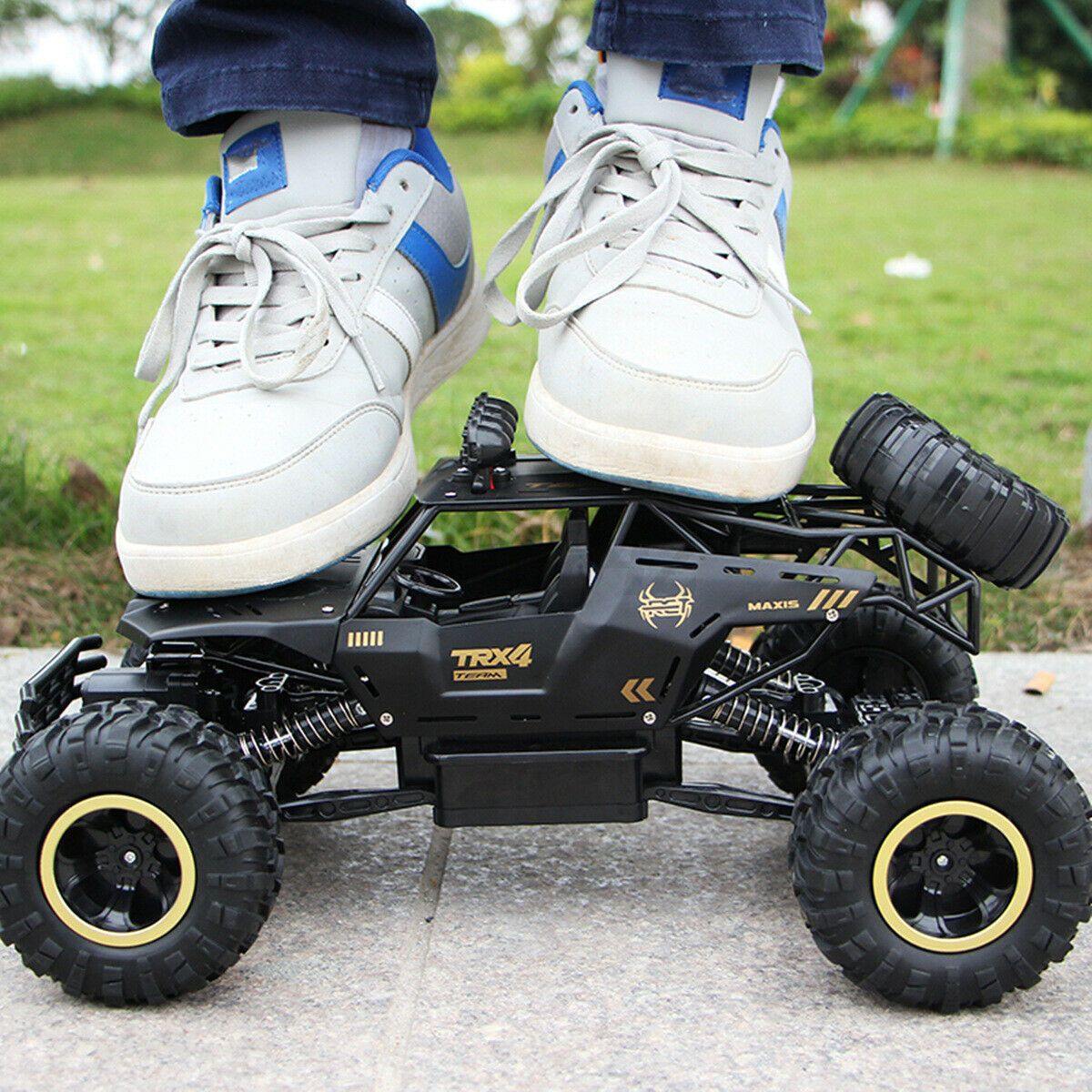 Durable Fast Remote RC Vehicle - Halri