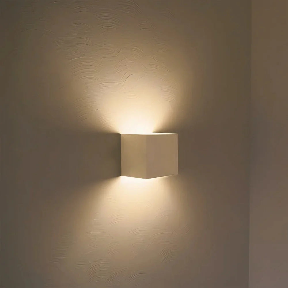 Flexible Dimmable Wall Lamp